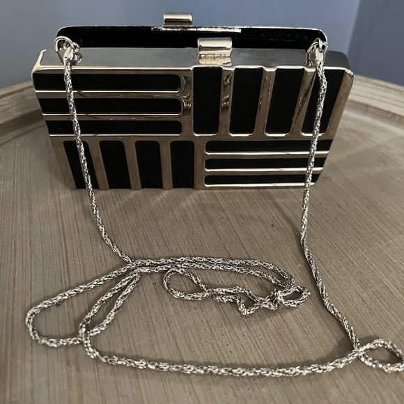 Black and Silver Metal Clutch Purse - Picture 4 of 5